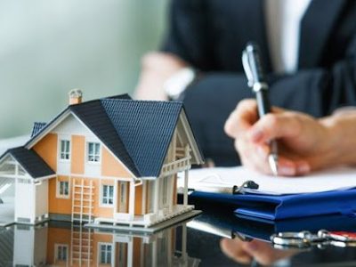 real-estate-lawyer